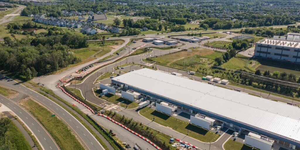Les émissions de Microsoft augmenteront de 25 % en 2025 lors du boom des centres de données
