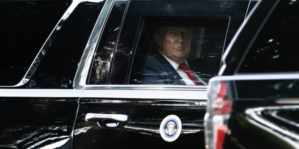 Le président Trump devra peut-être choisir entre un bourbier sans fin et céder le détroit d’Ormuz à l’Iran.