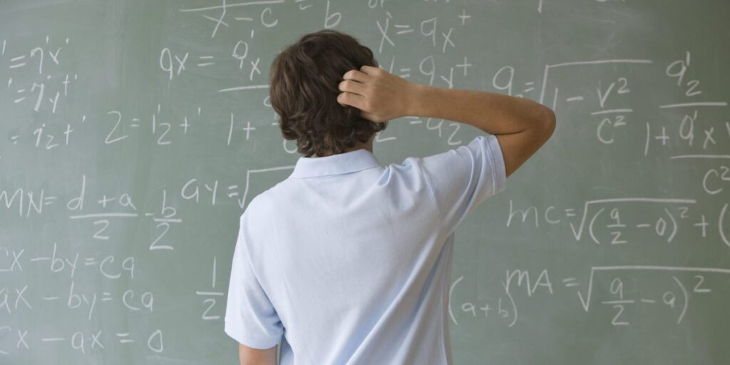 Les mathématiciens sont aux prises avec des « changements très rapides et très inquiétants » alors que l’IA résout un autre problème vieux de 100 ans
