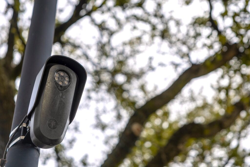 Le LAPD laisse expirer son contrat avec le géant de la surveillance Flock, invoquant de « sérieuses inquiétudes » concernant les libertés civiles et la vie privée